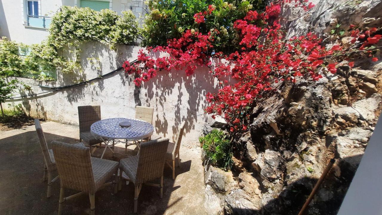 Vila Antonio * Ksamil